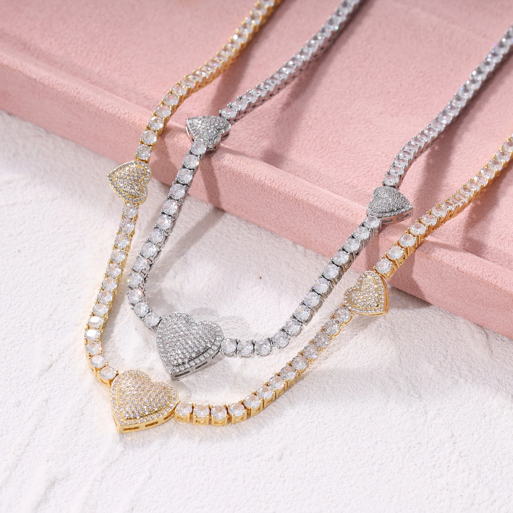 COLD HEARTED TENNIS CHOKER