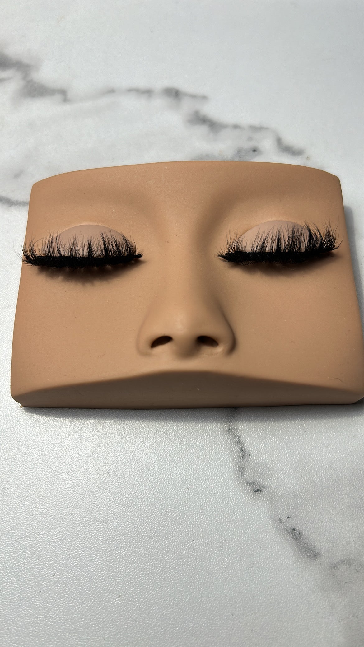 DOLL FACE LASH