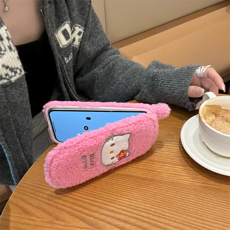 Kitty Fur Flip Phone Case